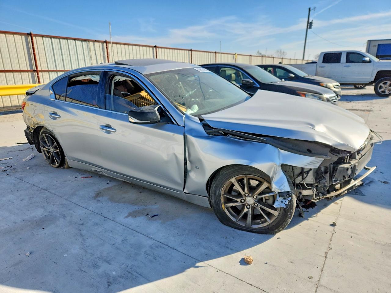 2015 INFINITI Q50 BASE photo 4