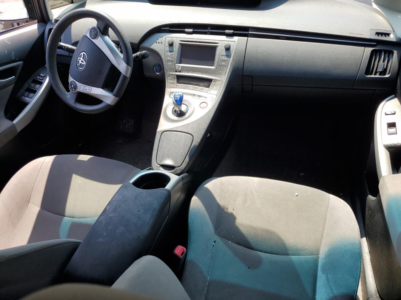 2012 TOYOTA PRIUS photo 8