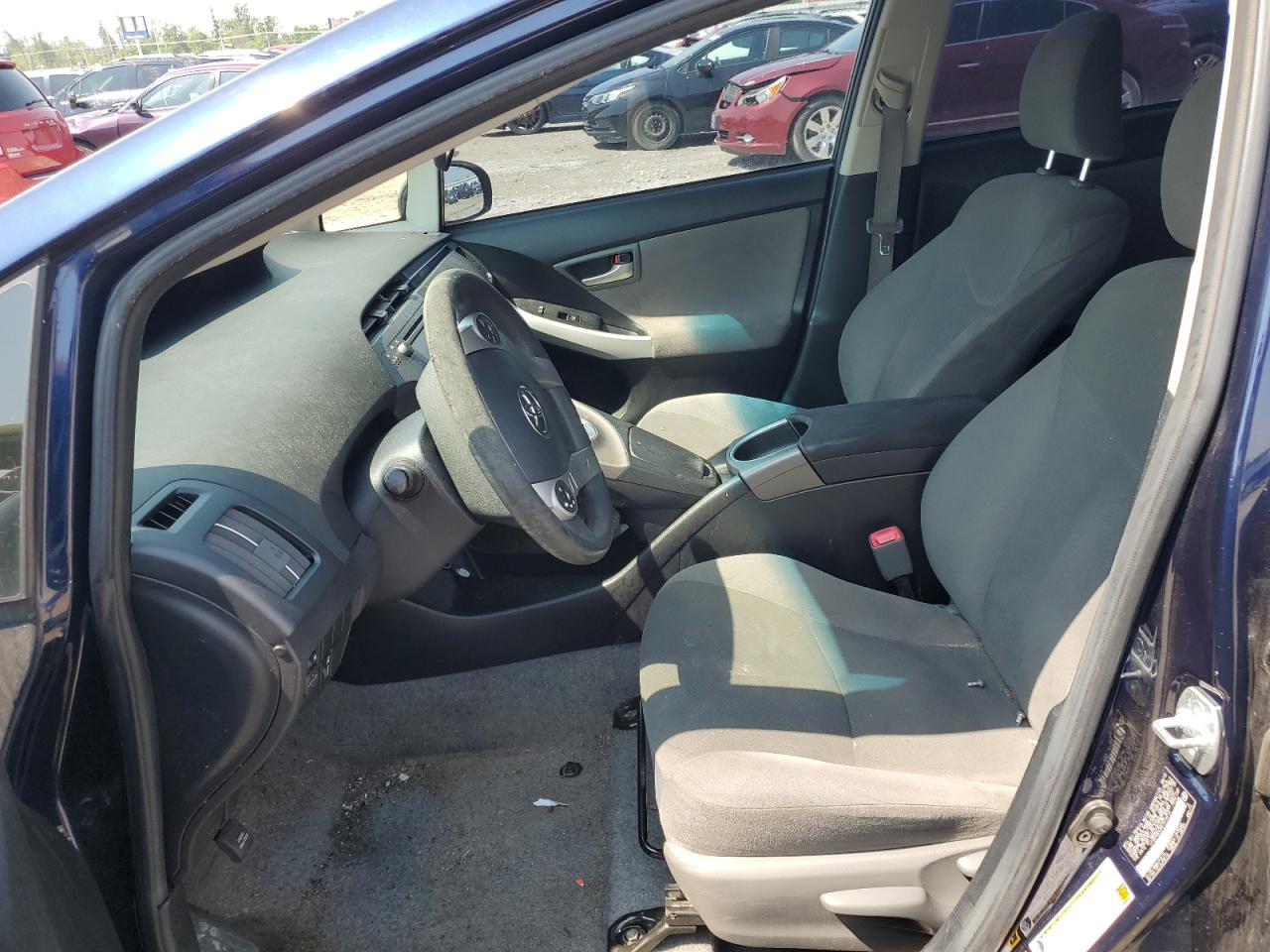 2012 TOYOTA PRIUS photo 7