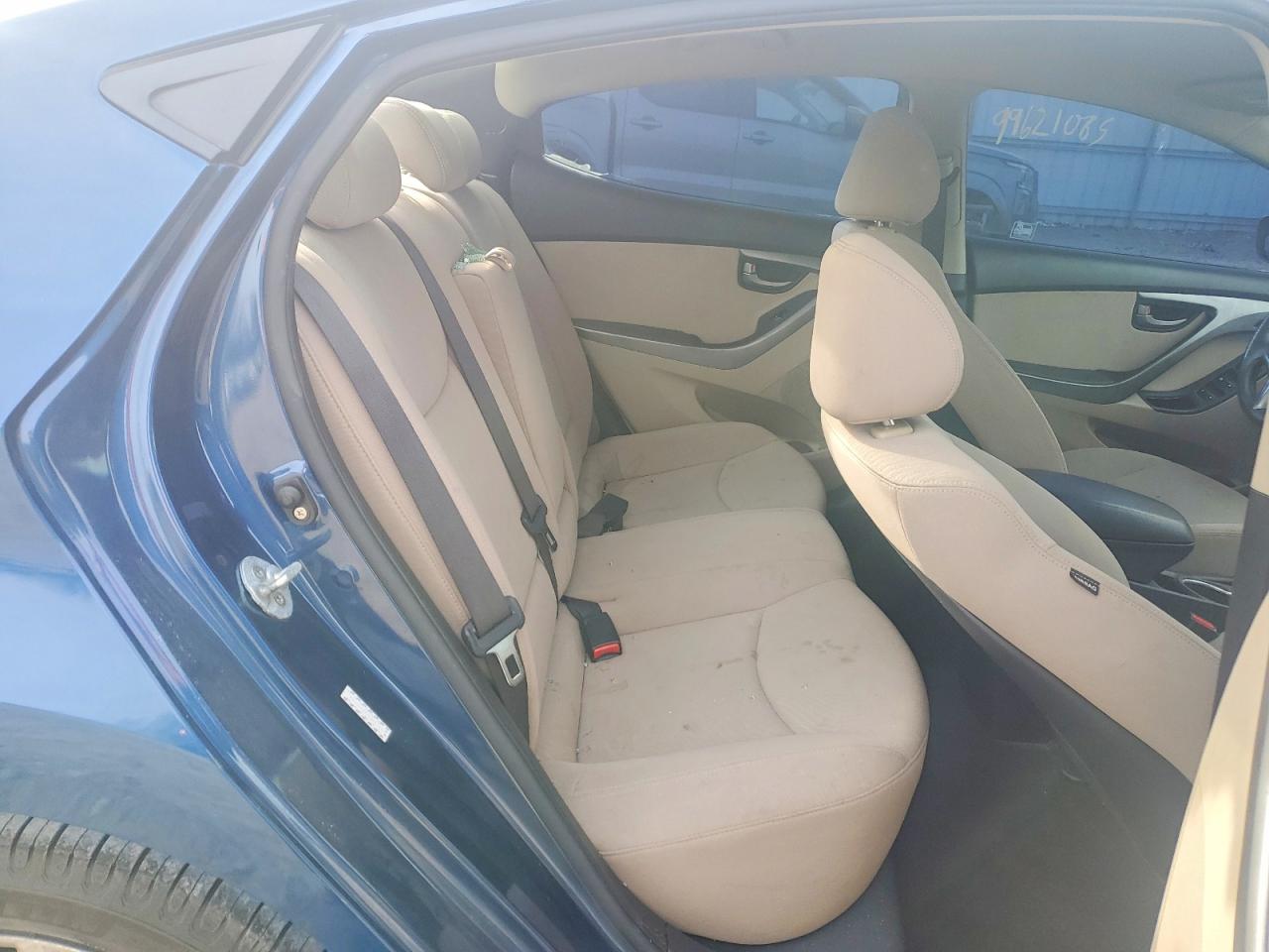 2015 HYUNDAI ELANTRA SE photo 10