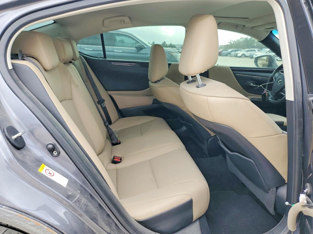 2019 LEXUS ES 350 photo 10