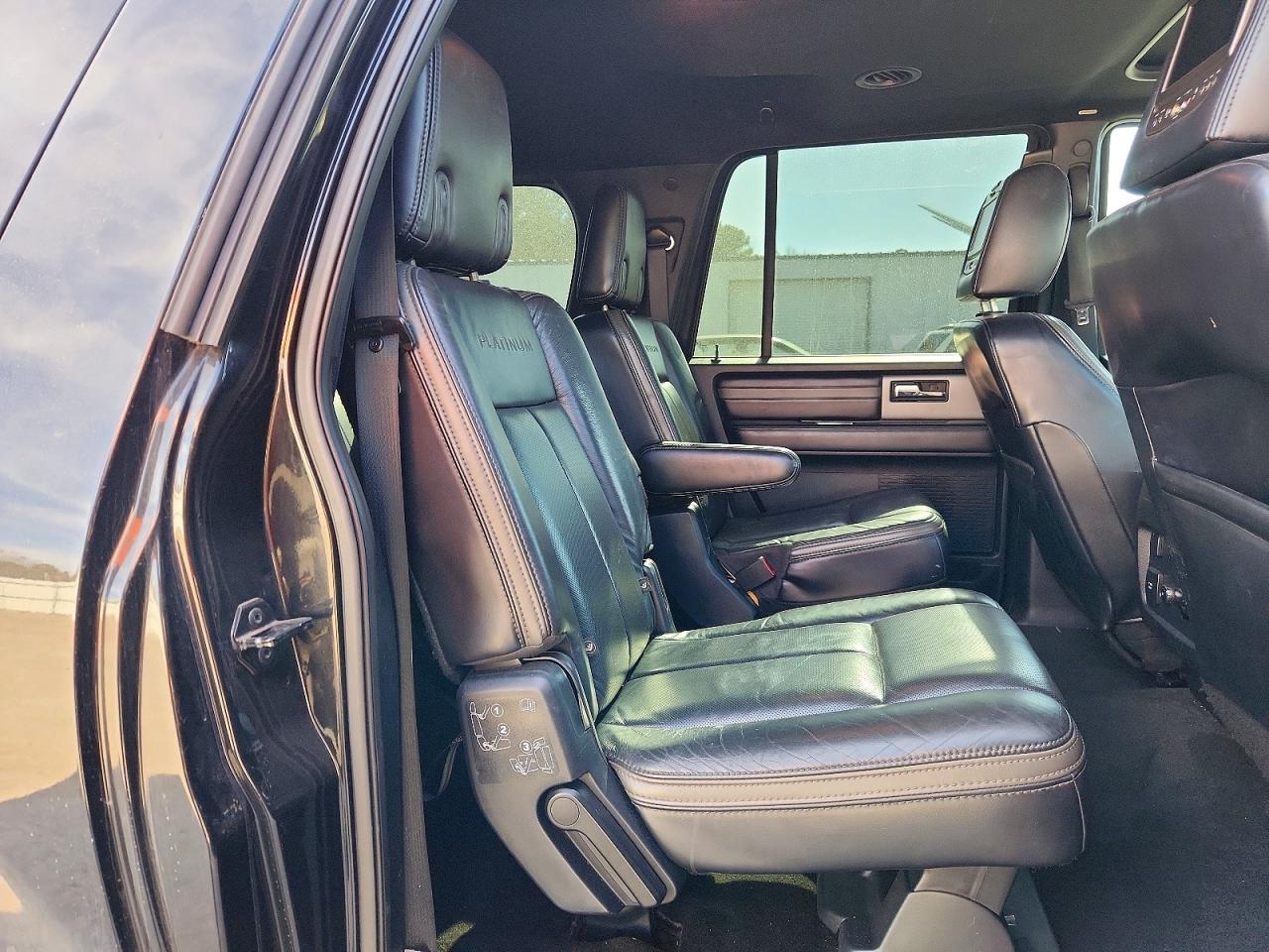 2015 FORD EXPEDITION EL PLATINUM photo 11