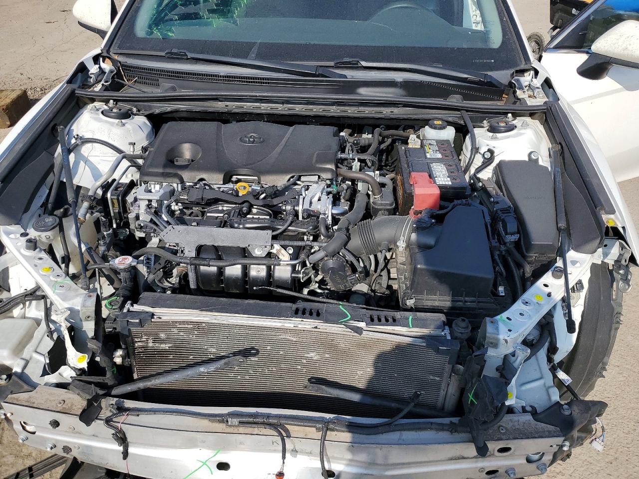 2018 TOYOTA CAMRY L photo 11