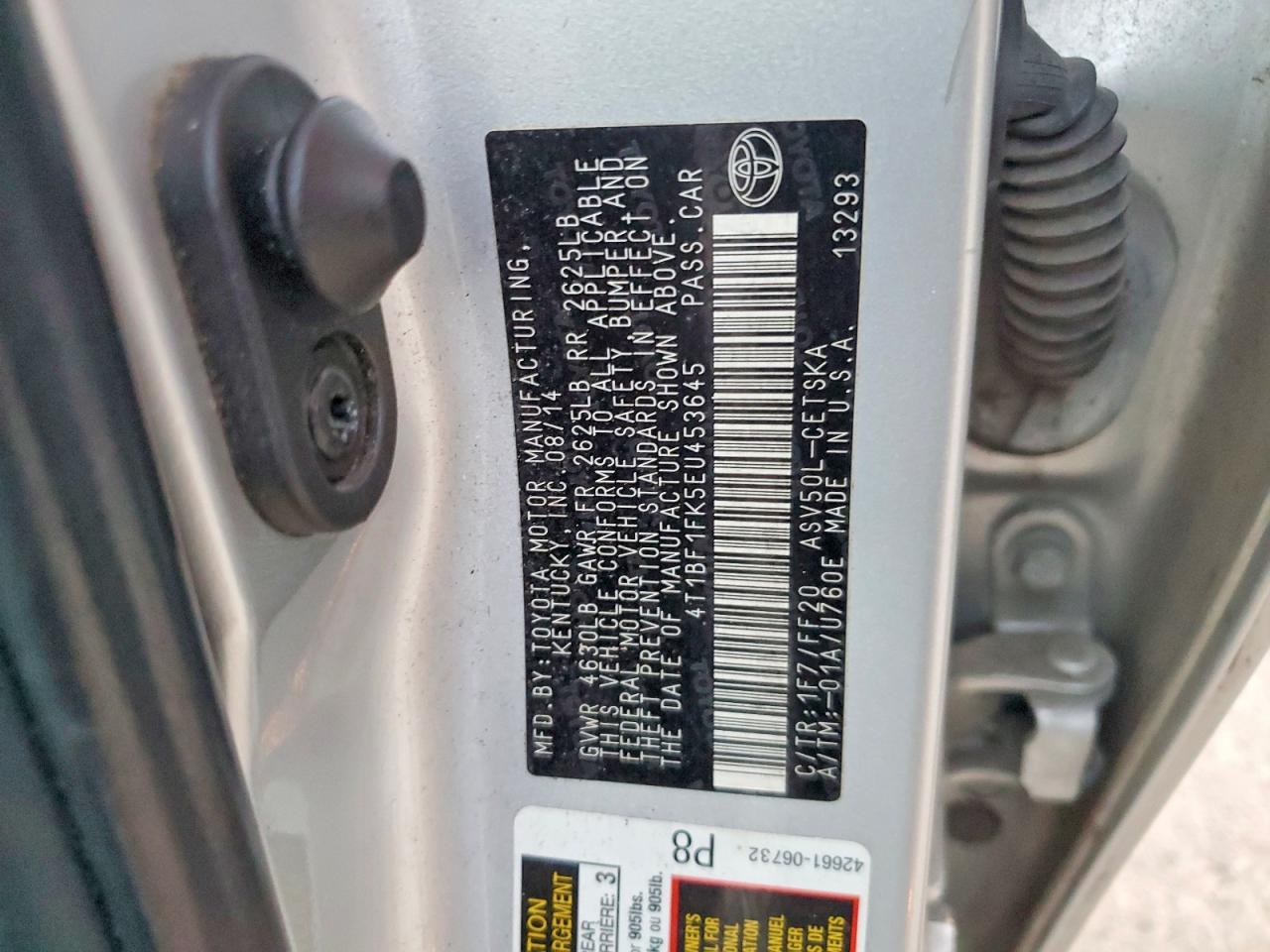2014 TOYOTA CAMRY L photo 13