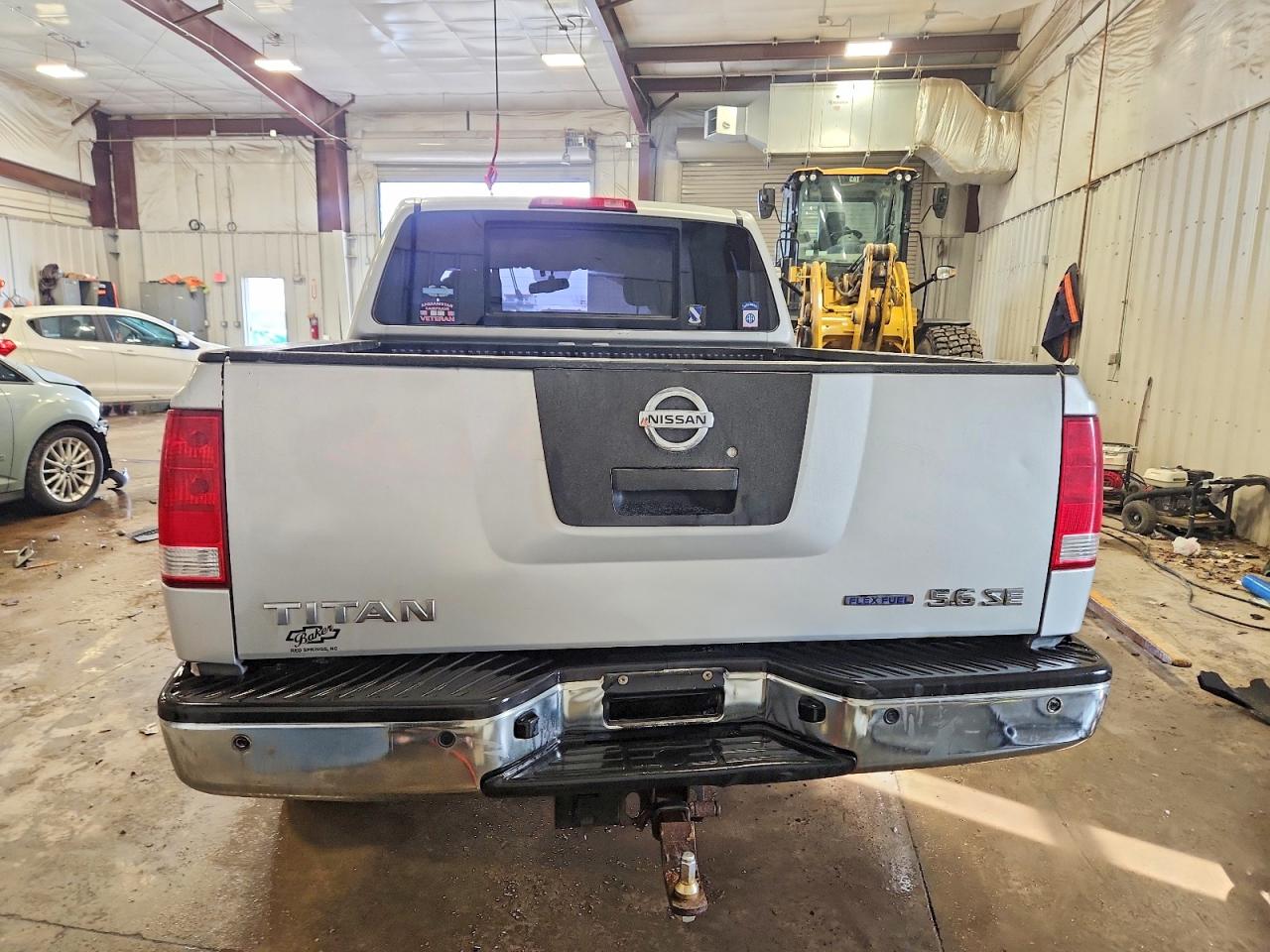 2010 NISSAN TITAN XE photo 6