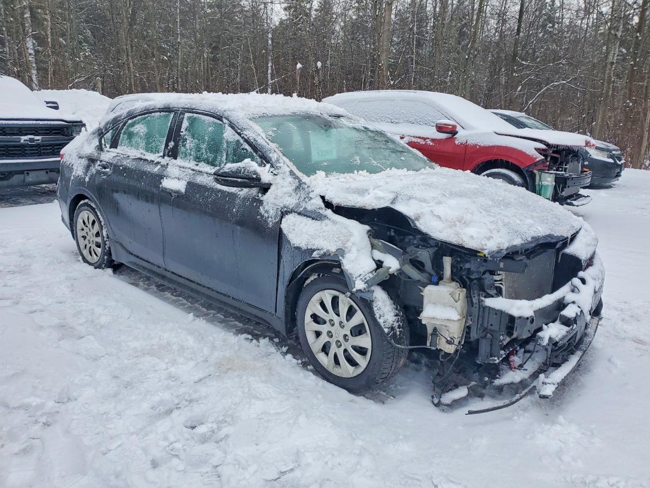 2023 KIA FORTE GT LINE photo 4