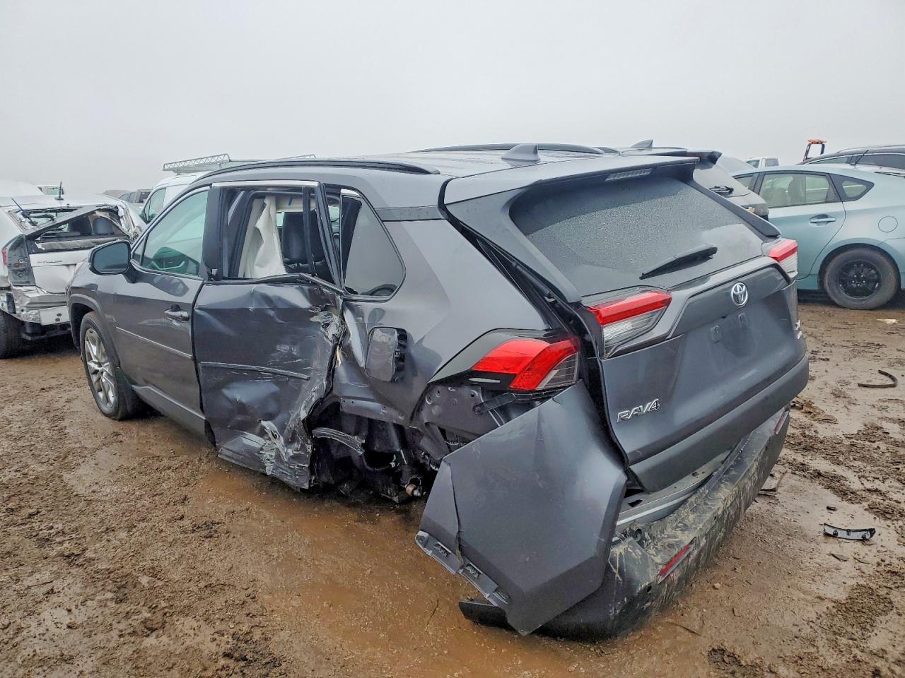 2019 TOYOTA RAV4 XLE PREMIUM photo 3