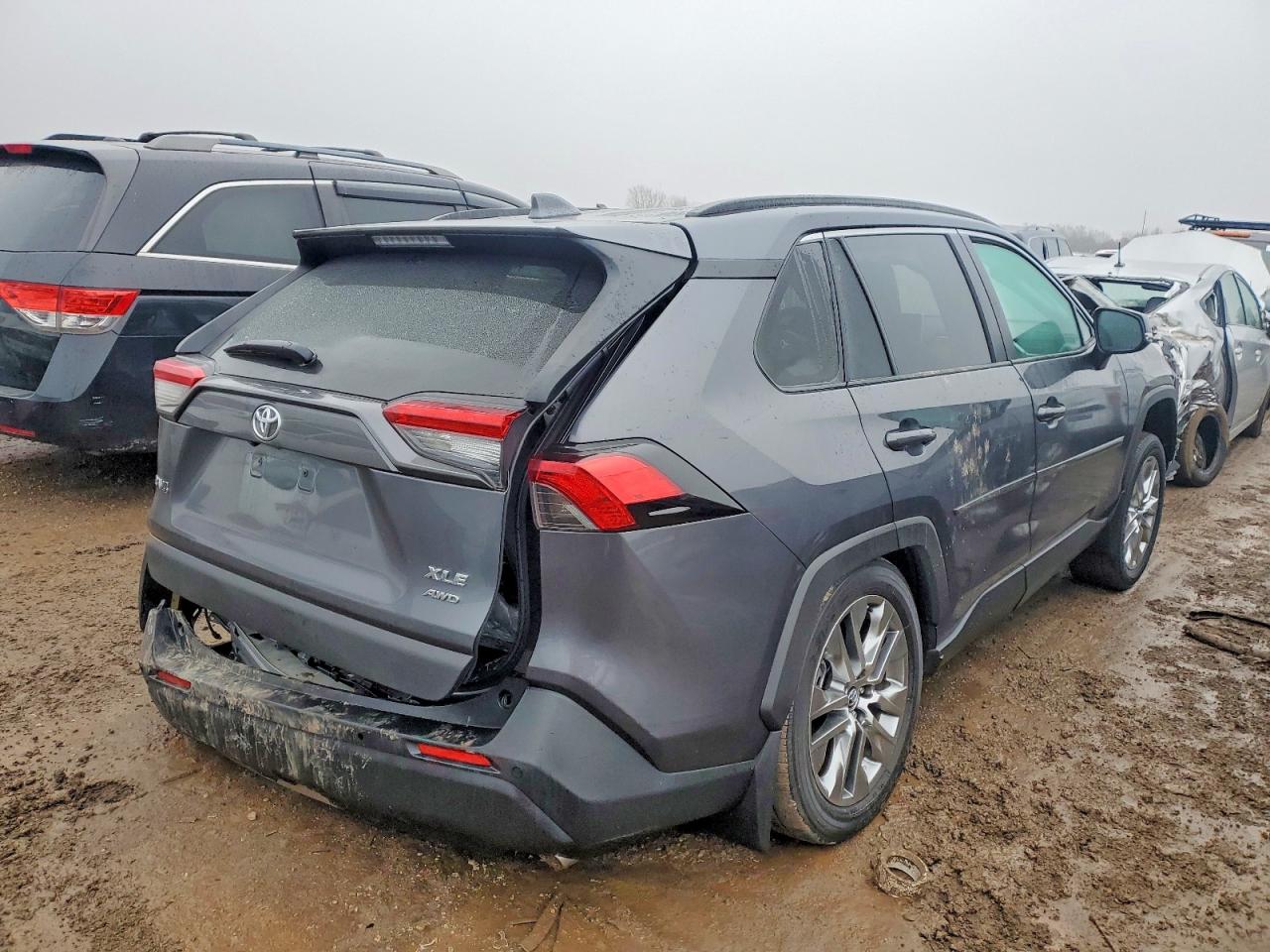 2019 TOYOTA RAV4 XLE PREMIUM photo 5