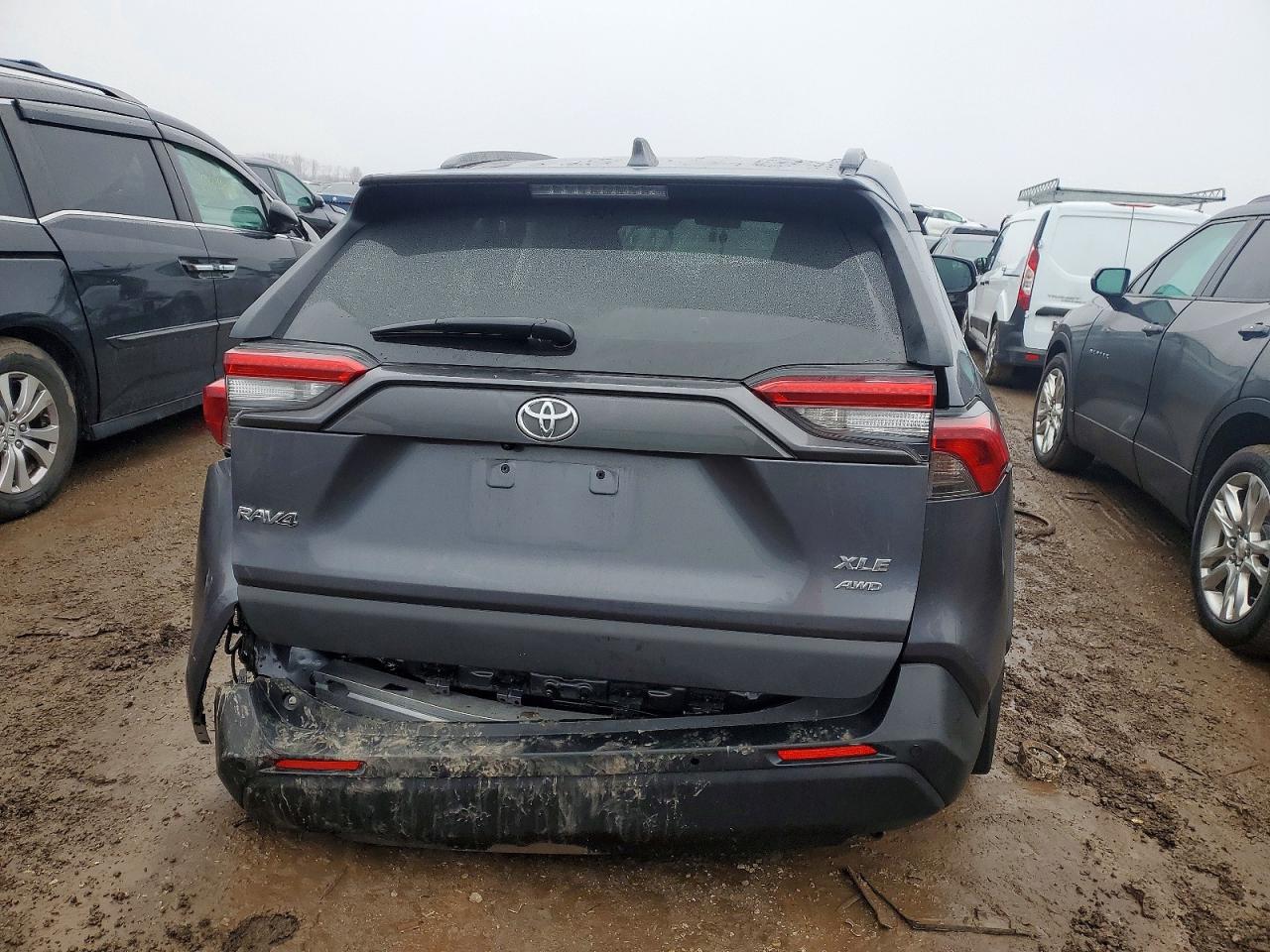 2019 TOYOTA RAV4 XLE PREMIUM photo 11