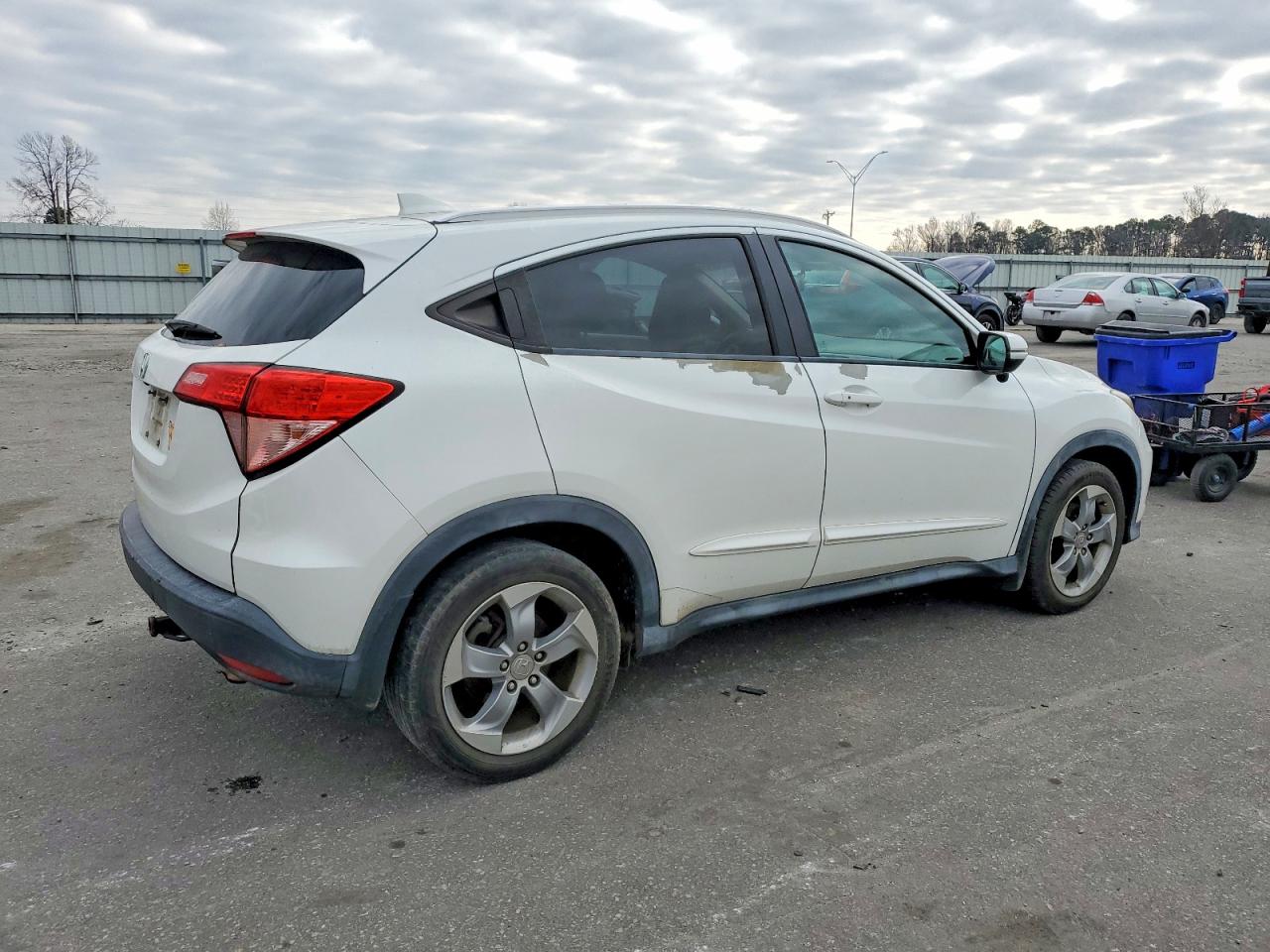 2016 HONDA HR-V EXL photo 3