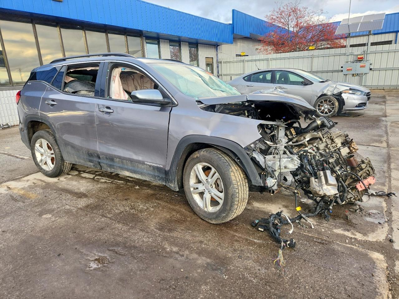 2020 GMC TERRAIN SLE photo 4