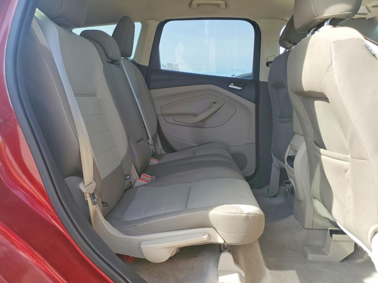 2015 FORD ESCAPE SE photo 11
