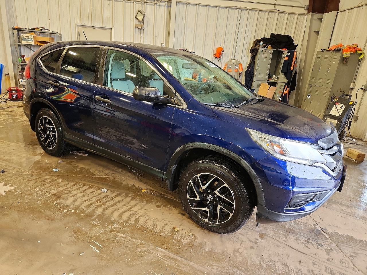 2016 HONDA CR-V SE photo 4