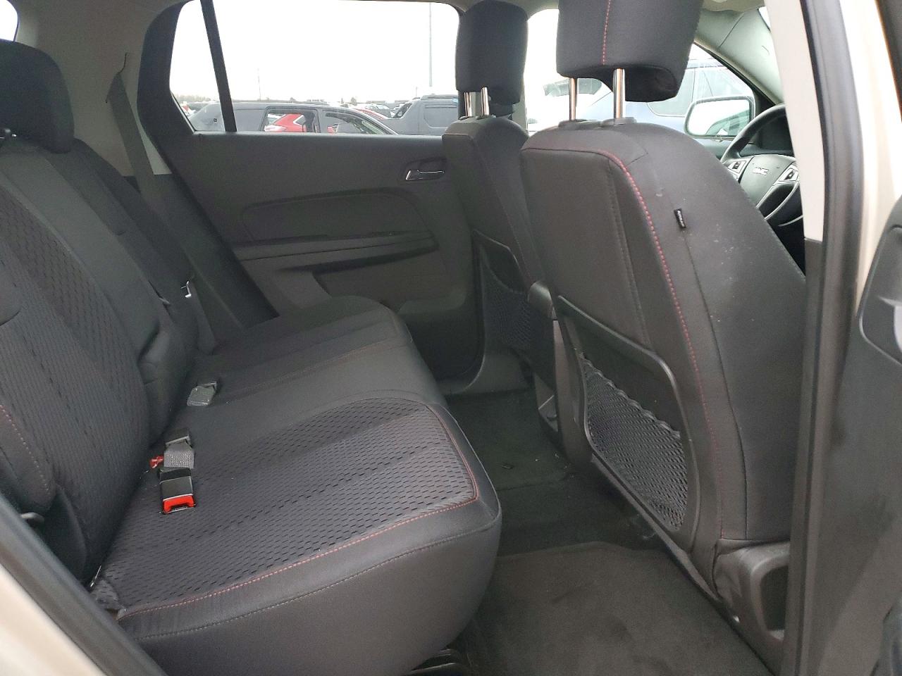 2015 GMC TERRAIN SLE photo 11