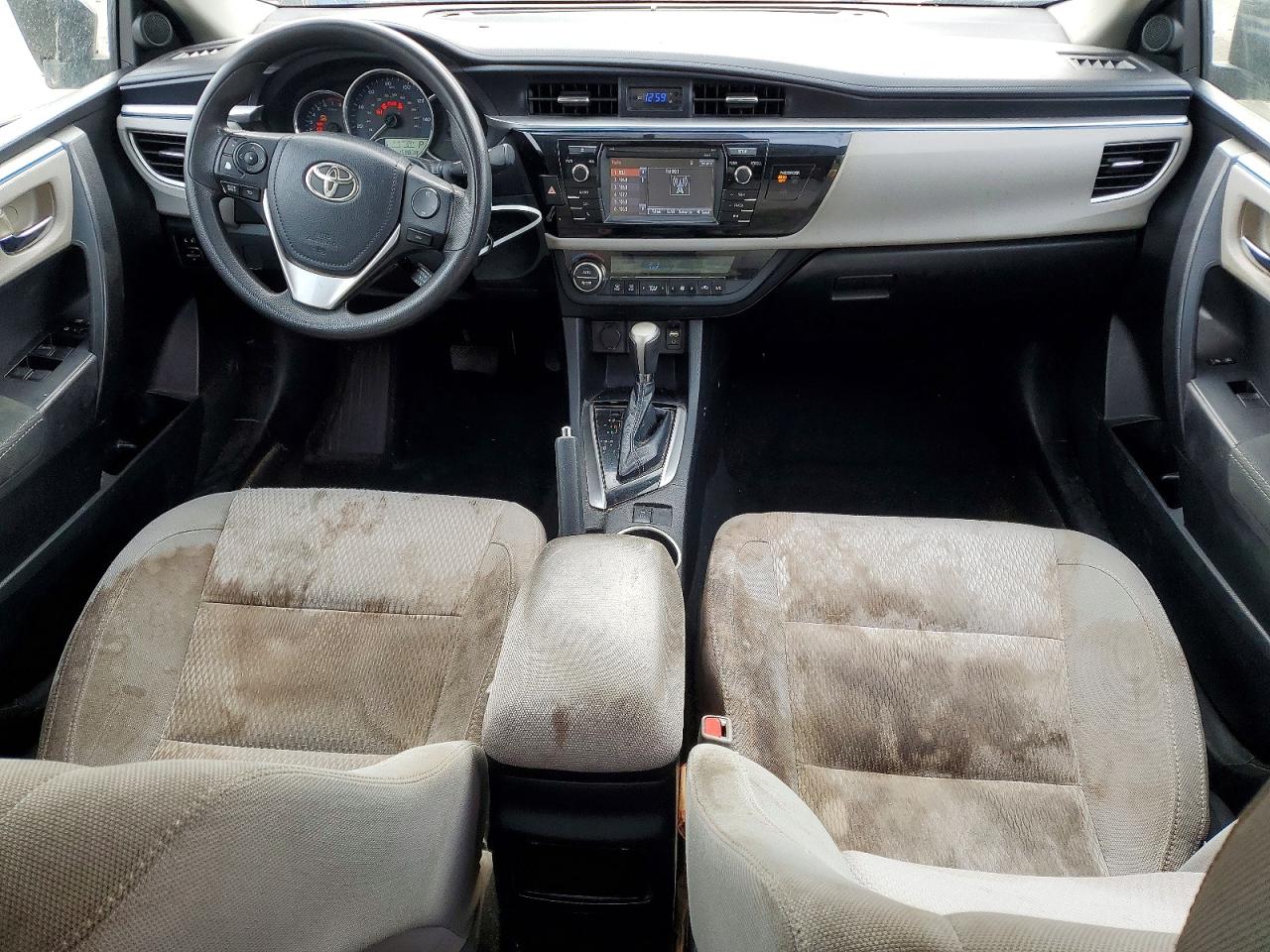 2014 TOYOTA COROLLA LE photo 8
