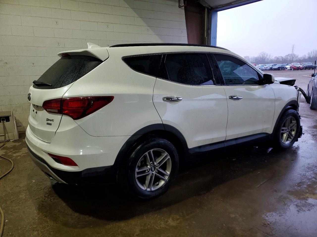 2017 HYUNDAI SANTA FE SPORT 2.4L photo 3