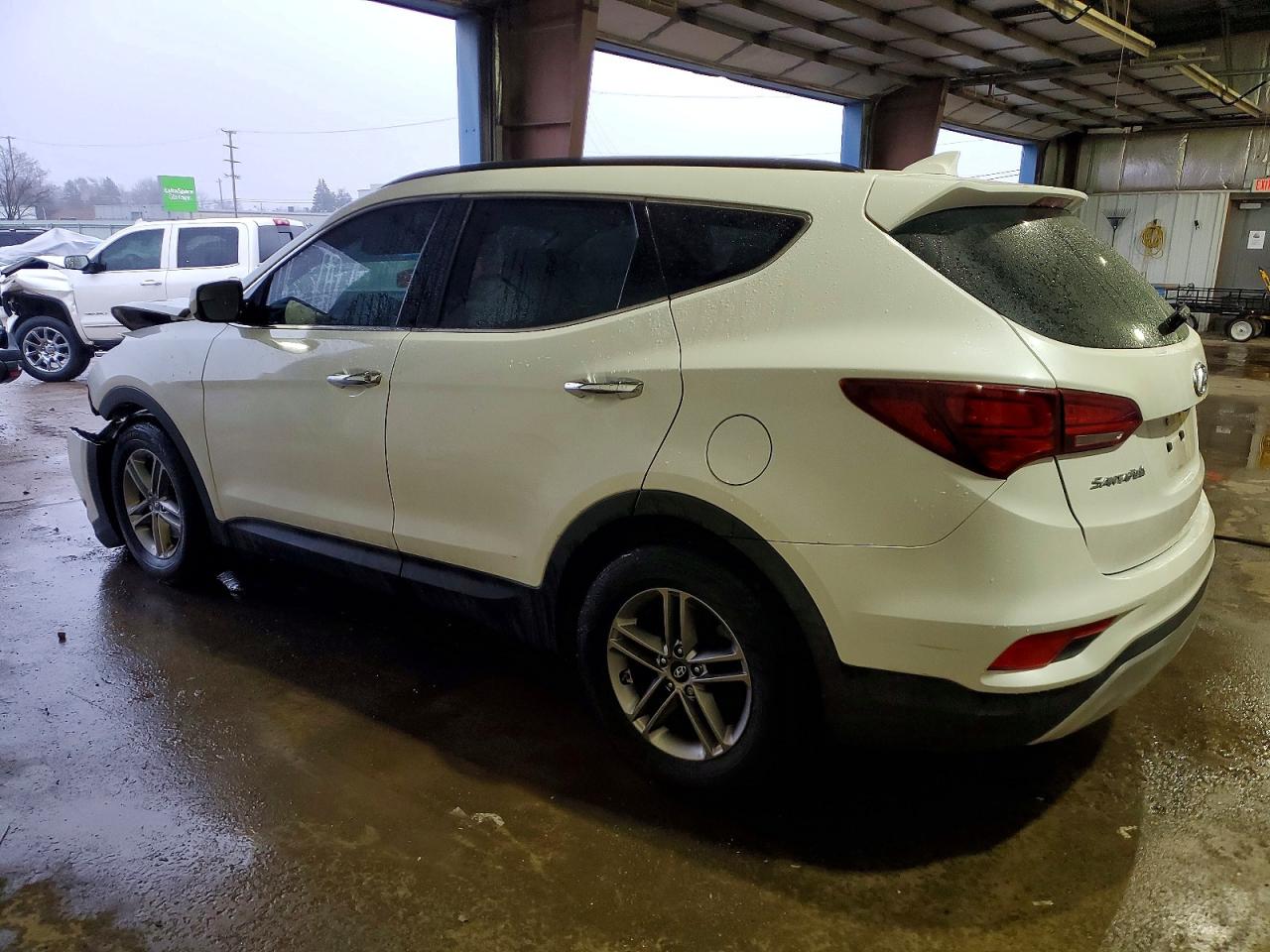 2017 HYUNDAI SANTA FE SPORT 2.4L photo 2