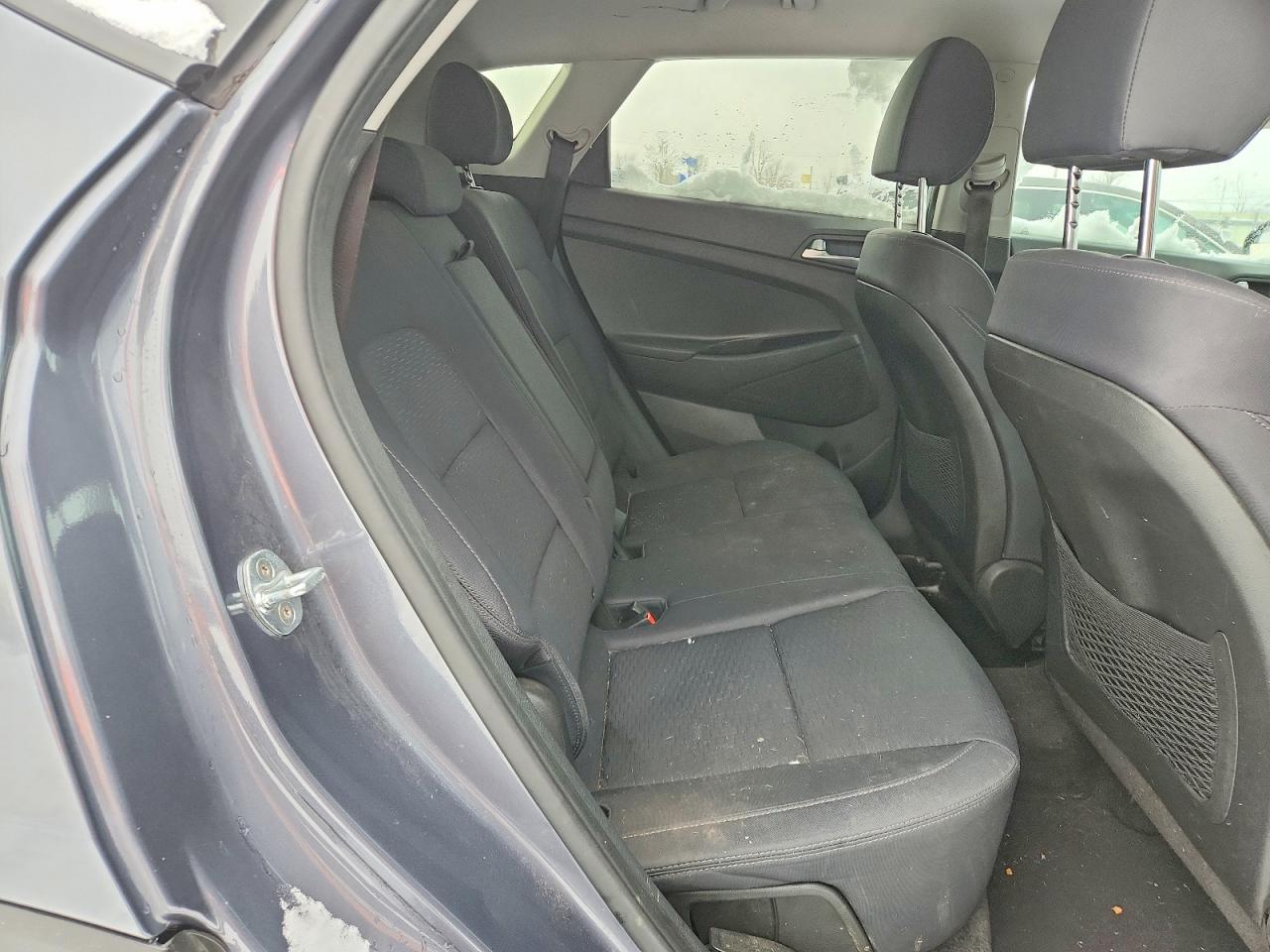 2021 HYUNDAI TUCSON SE photo 10