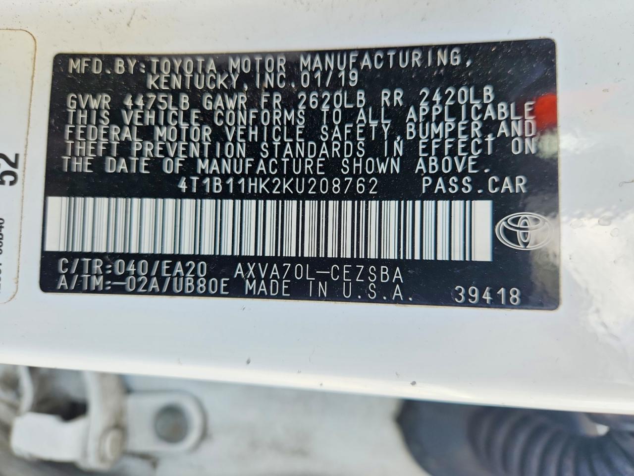 2019 TOYOTA CAMRY SE photo 12