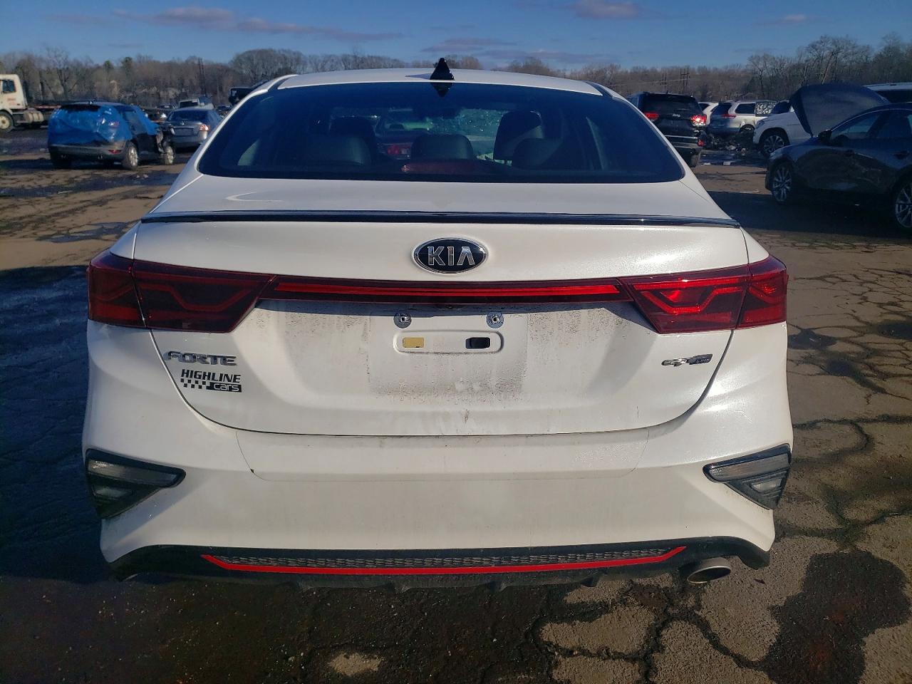 2021 KIA FORTE GT LINE photo 6