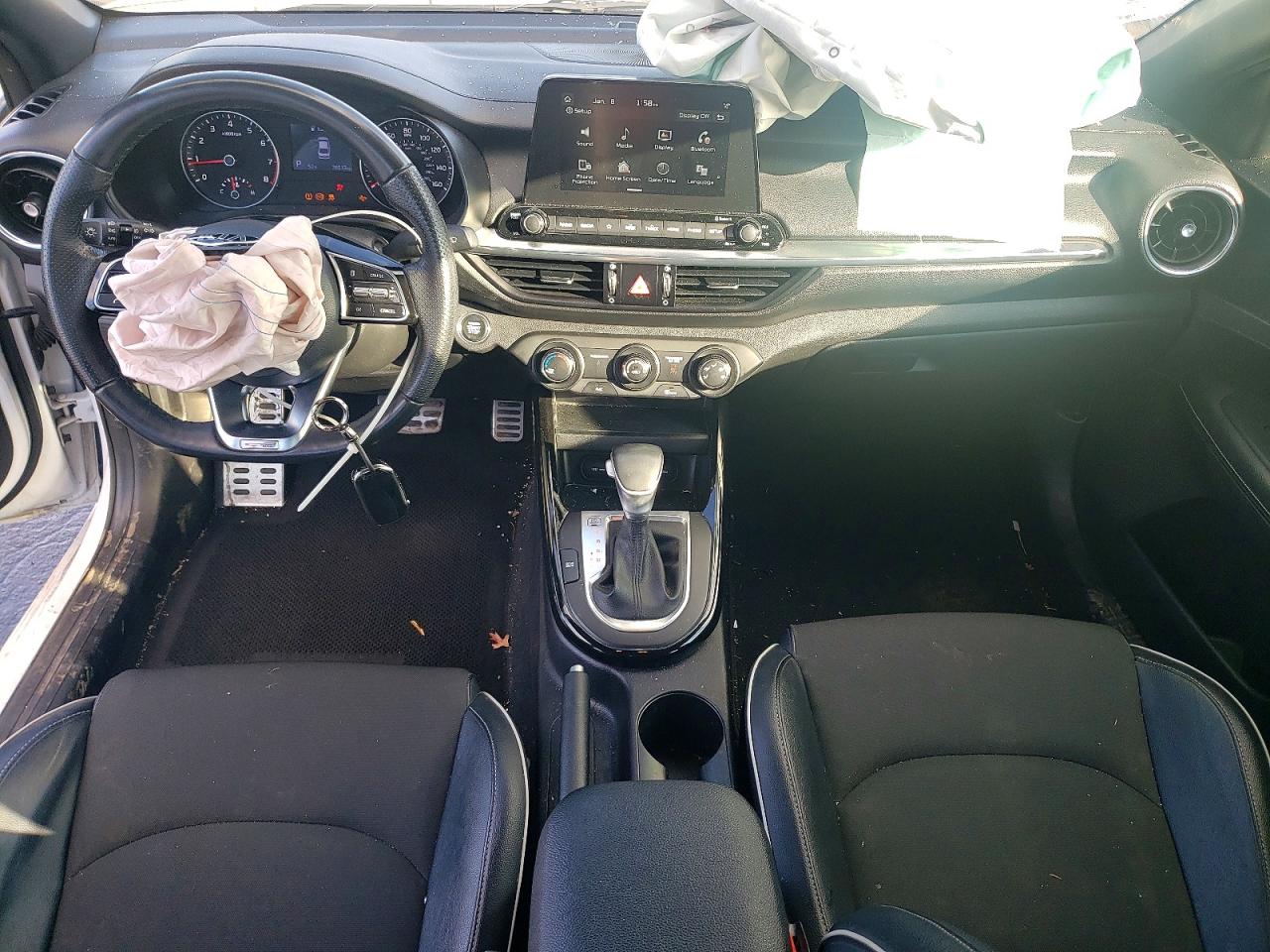 2021 KIA FORTE GT LINE photo 8