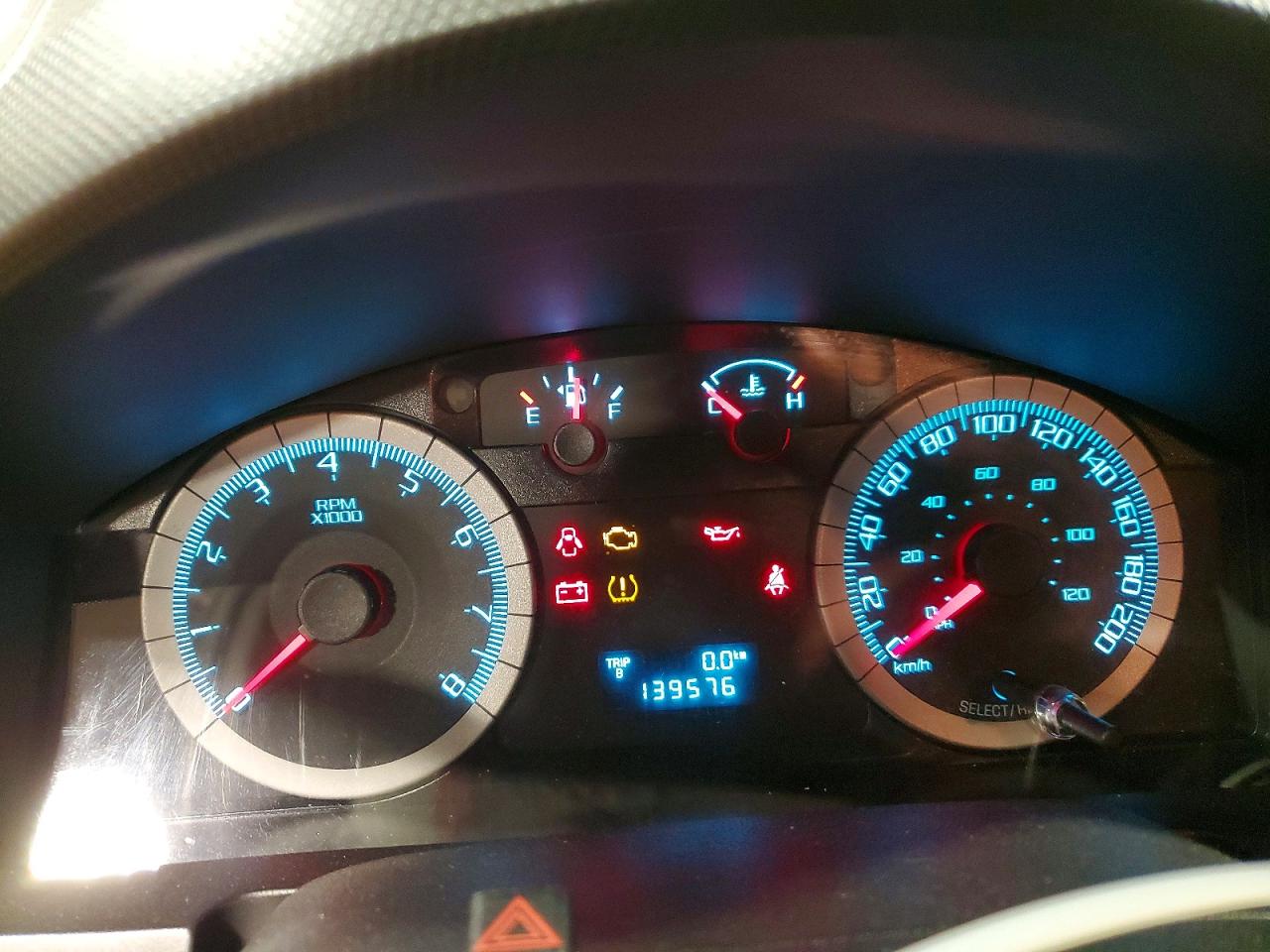 2010 FORD ESCAPE XLT photo 9