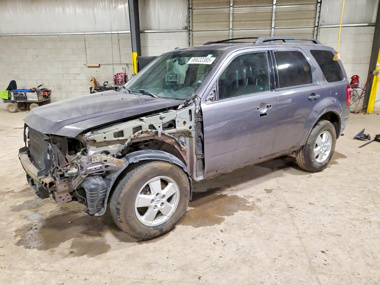 2010 FORD ESCAPE