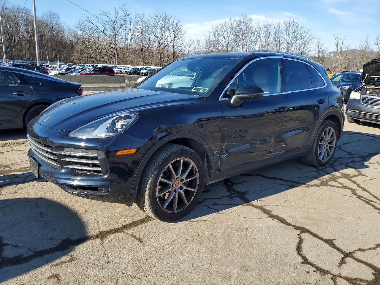 2019 PORSCHE CAYENNE