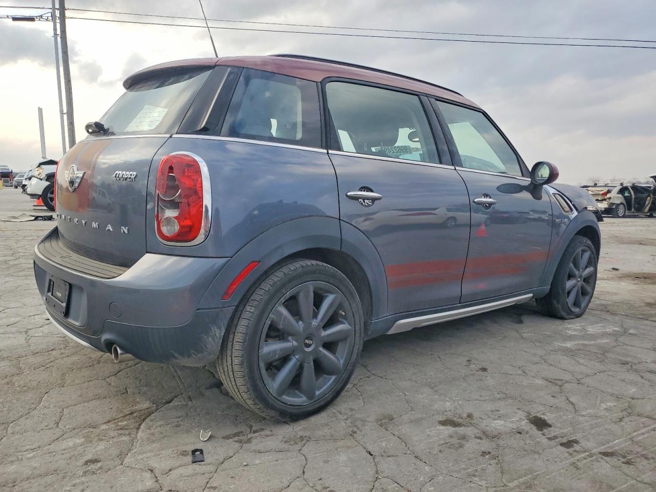 2016 MINI COOPER COUNTRYMAN photo 3