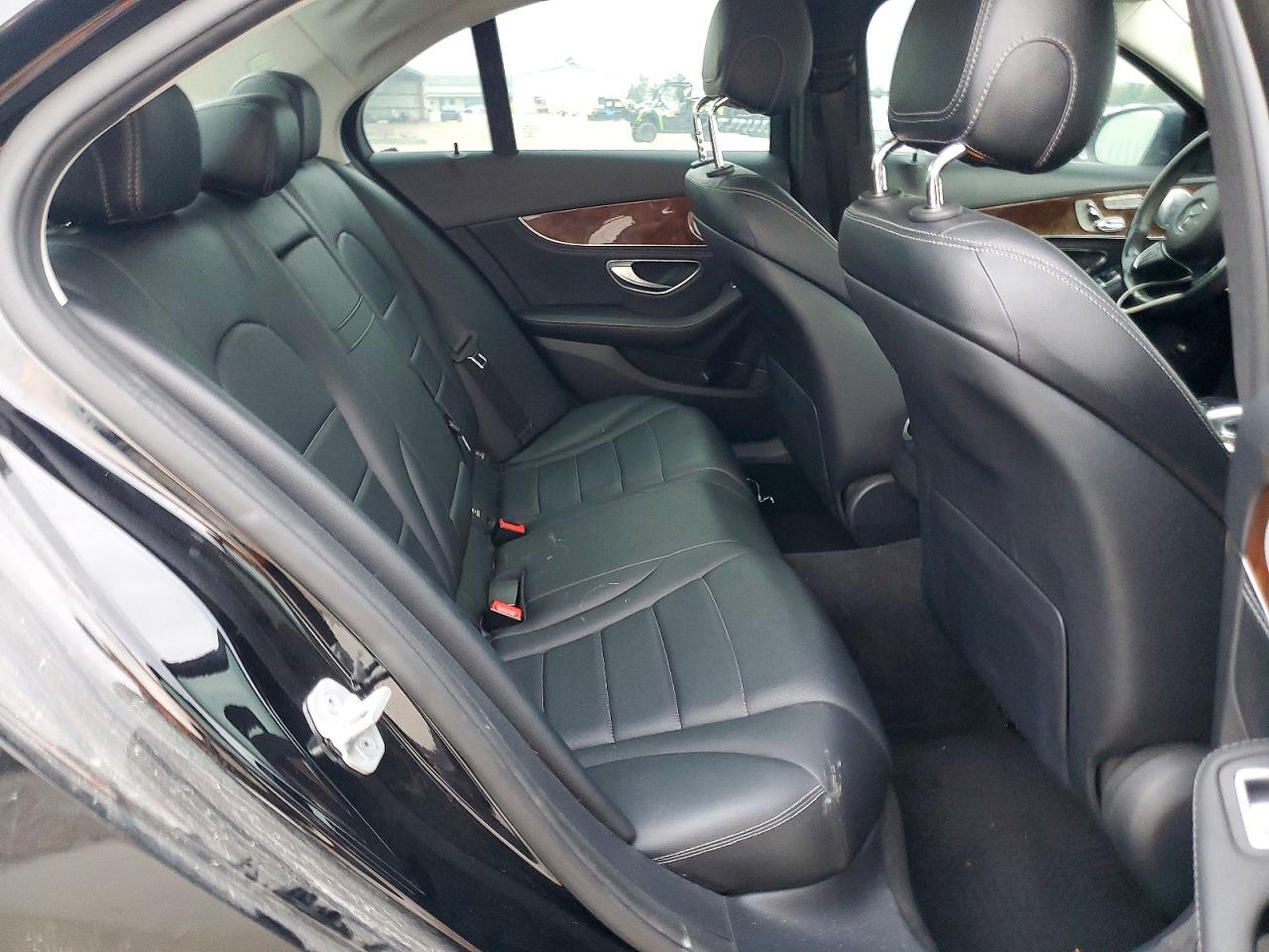 2015 MERCEDES-BENZ C 300 4MATIC photo 10