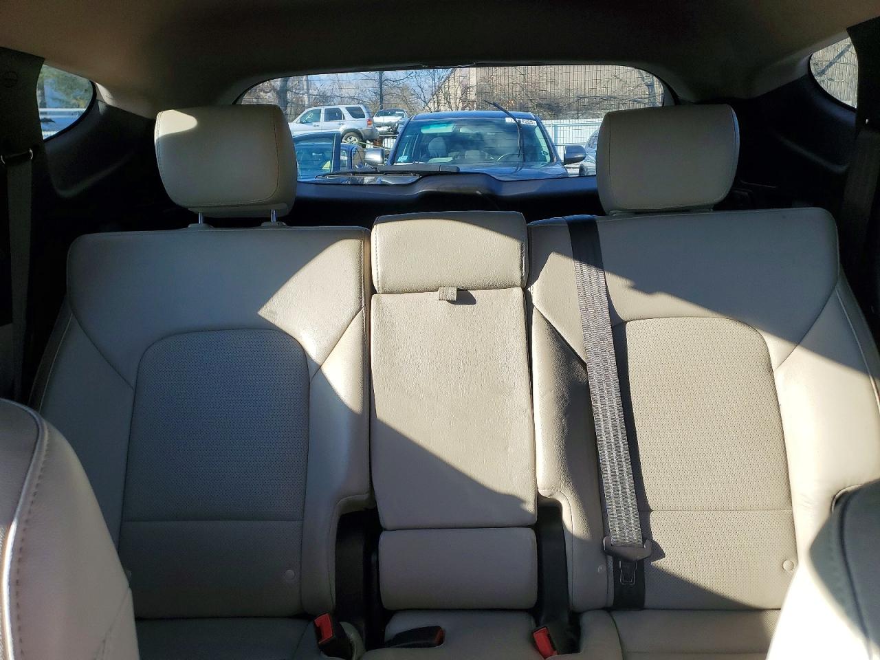 2018 HYUNDAI SANTA FE SPORT 2.4L photo 19