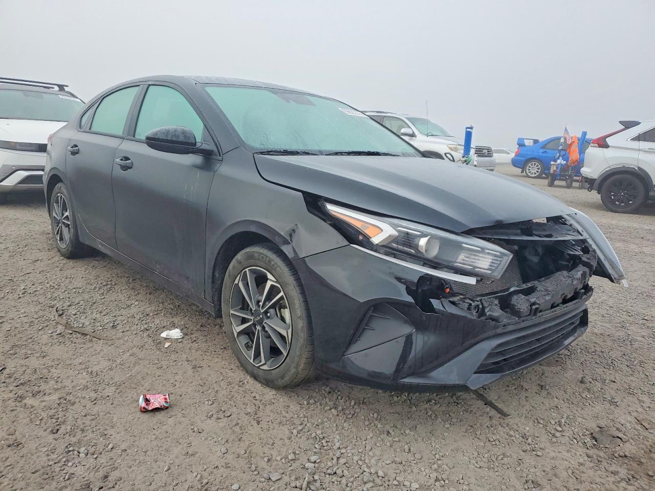 2023 KIA FORTE LX photo 4