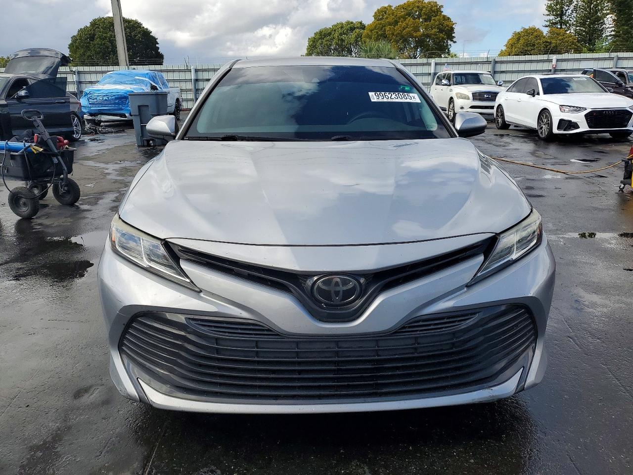2019 TOYOTA CAMRY L photo 5