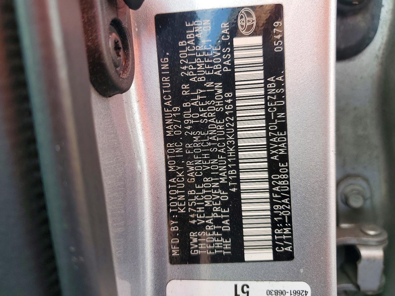 2019 TOYOTA CAMRY L photo 12