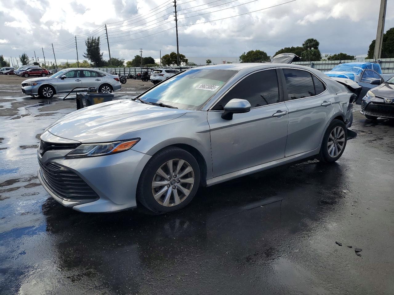 2019 TOYOTA CAMRY