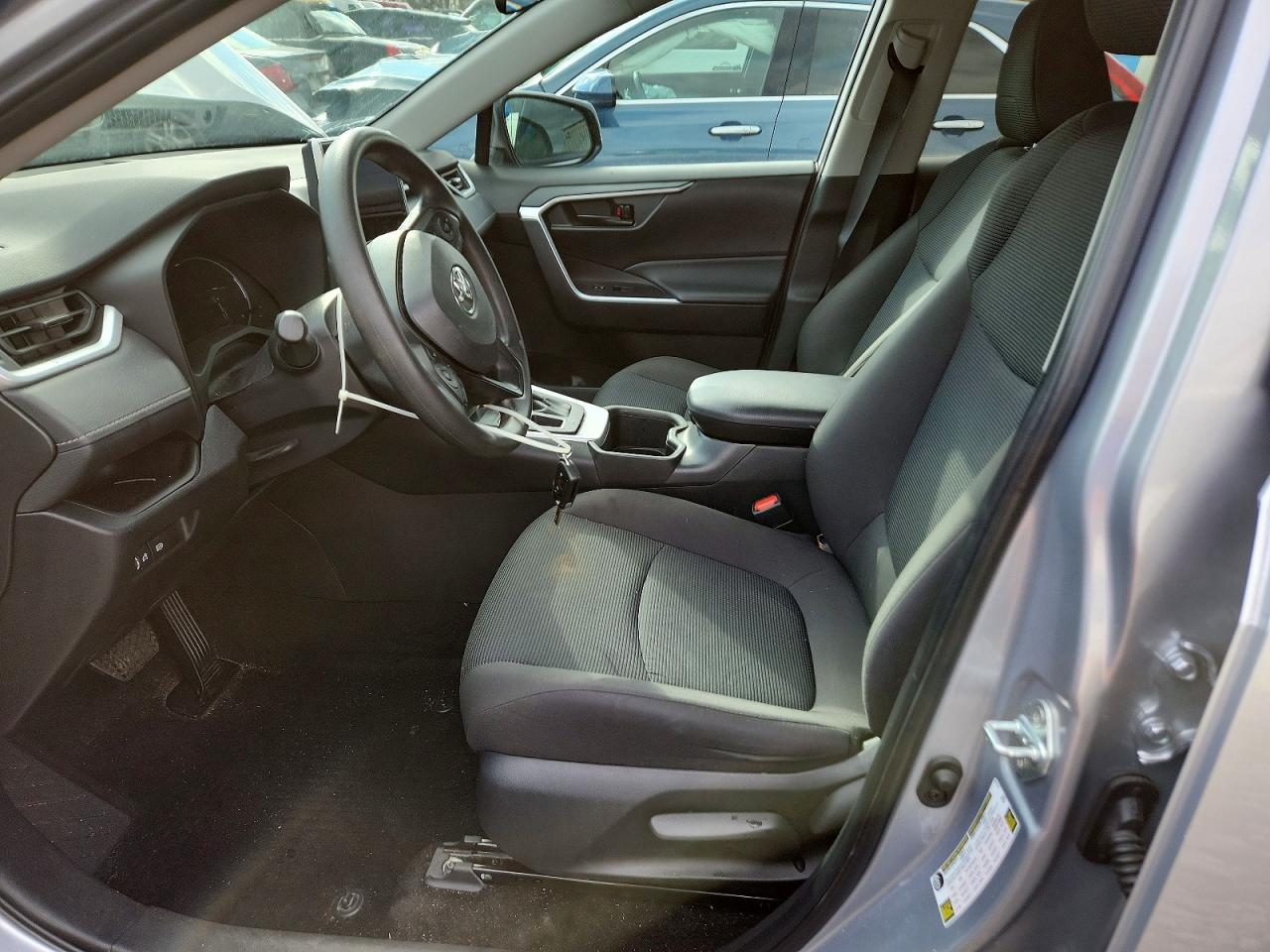 2024 TOYOTA RAV4 LE photo 7