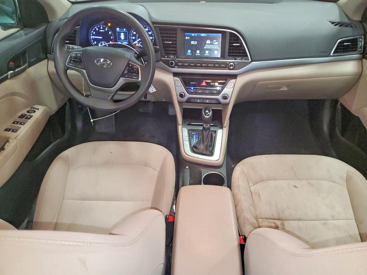 2018 HYUNDAI ELANTRA SEL photo 8