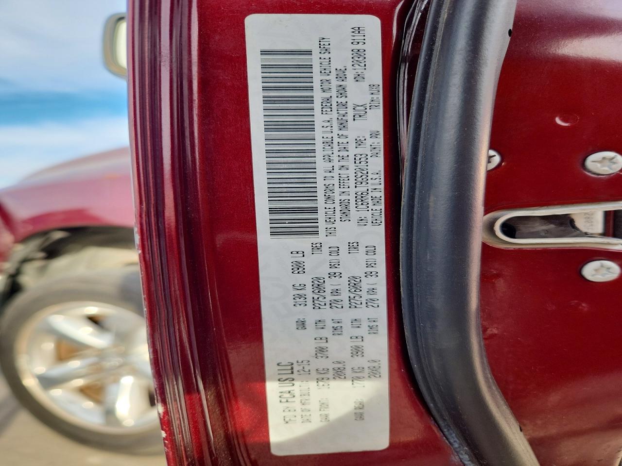 2016 RAM 1500 SLT photo 12