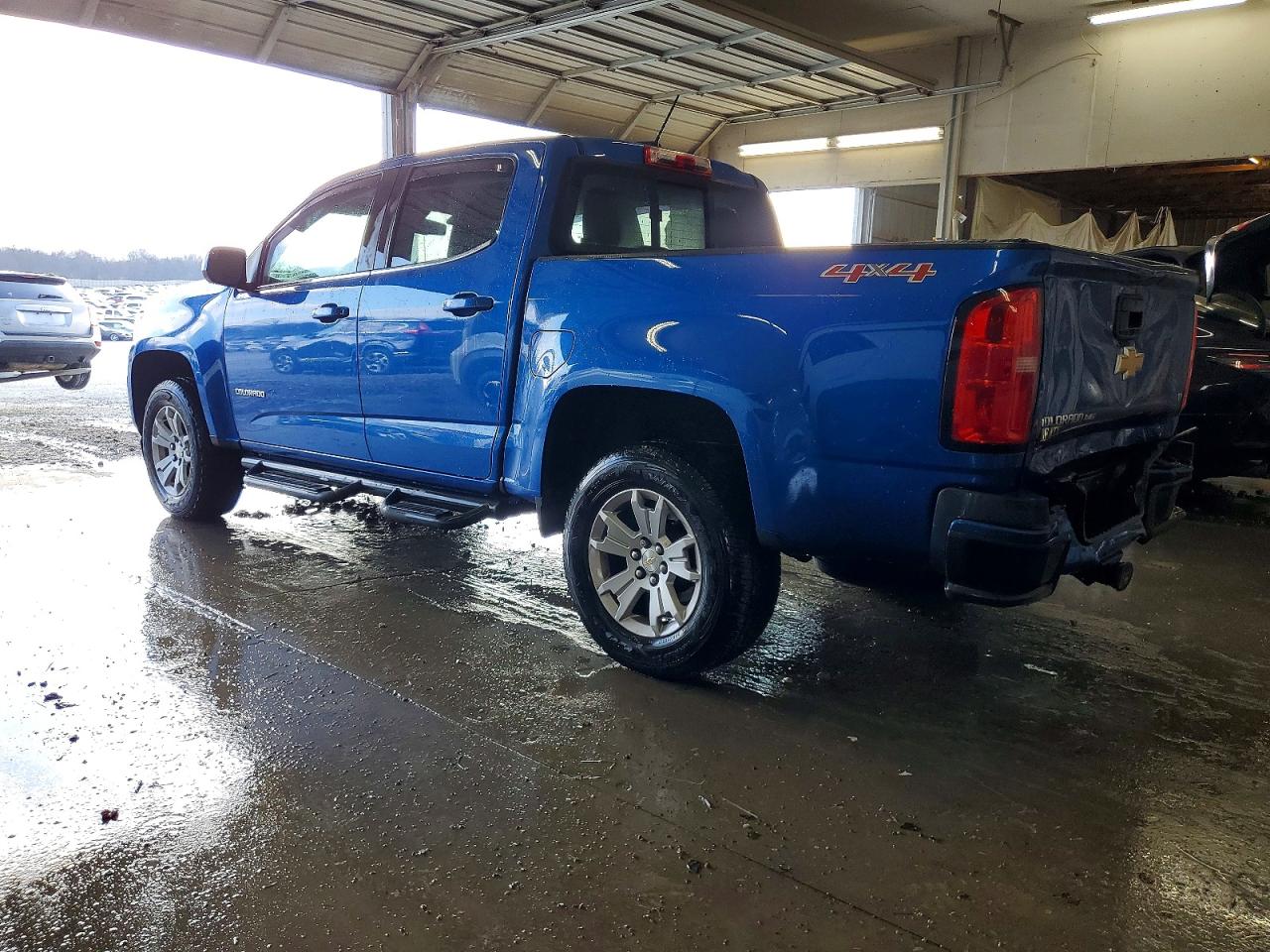 2018 CHEVROLET COLORADO LT photo 2