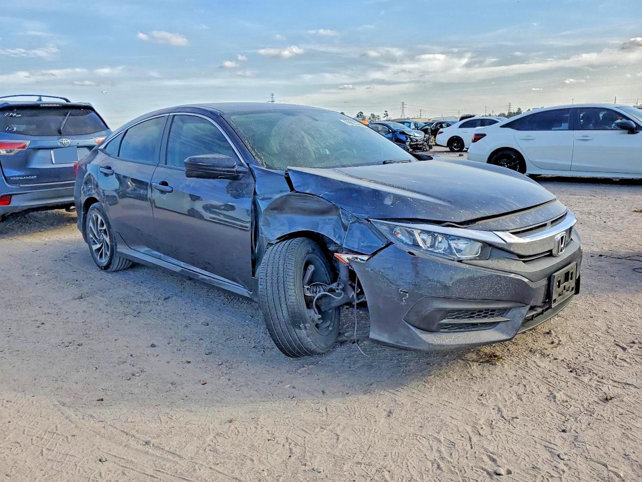 2016 HONDA CIVIC EX photo 4