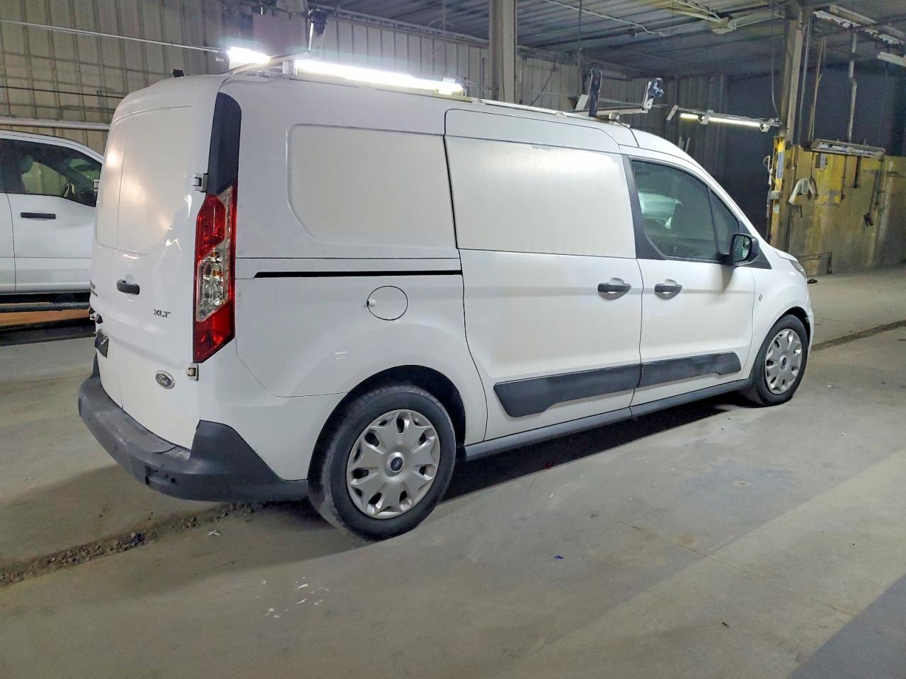 2015 FORD TRANSIT CONNECT XLT photo 3