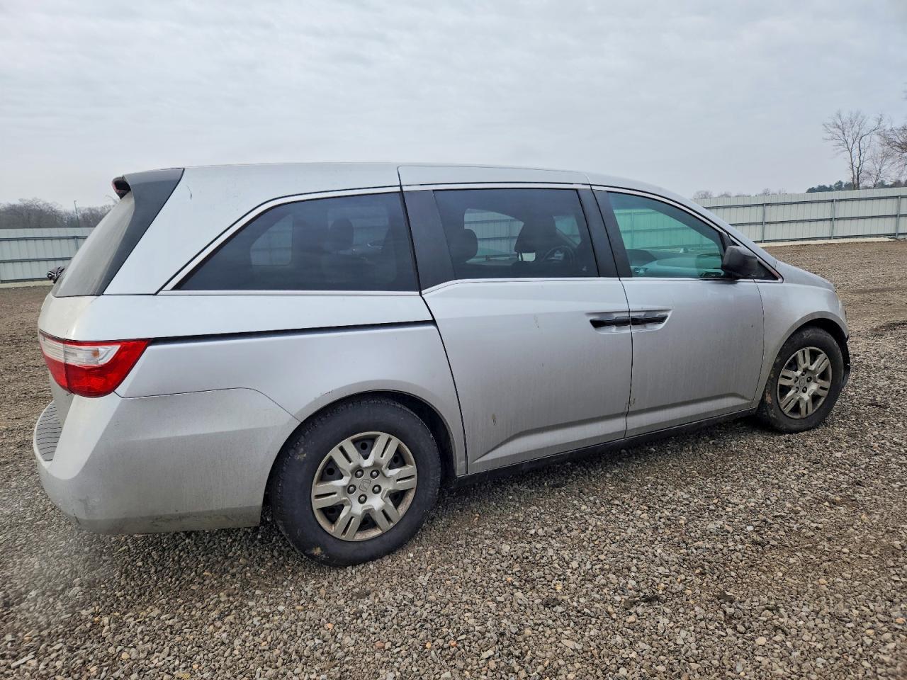 2012 HONDA ODYSSEY LX photo 3