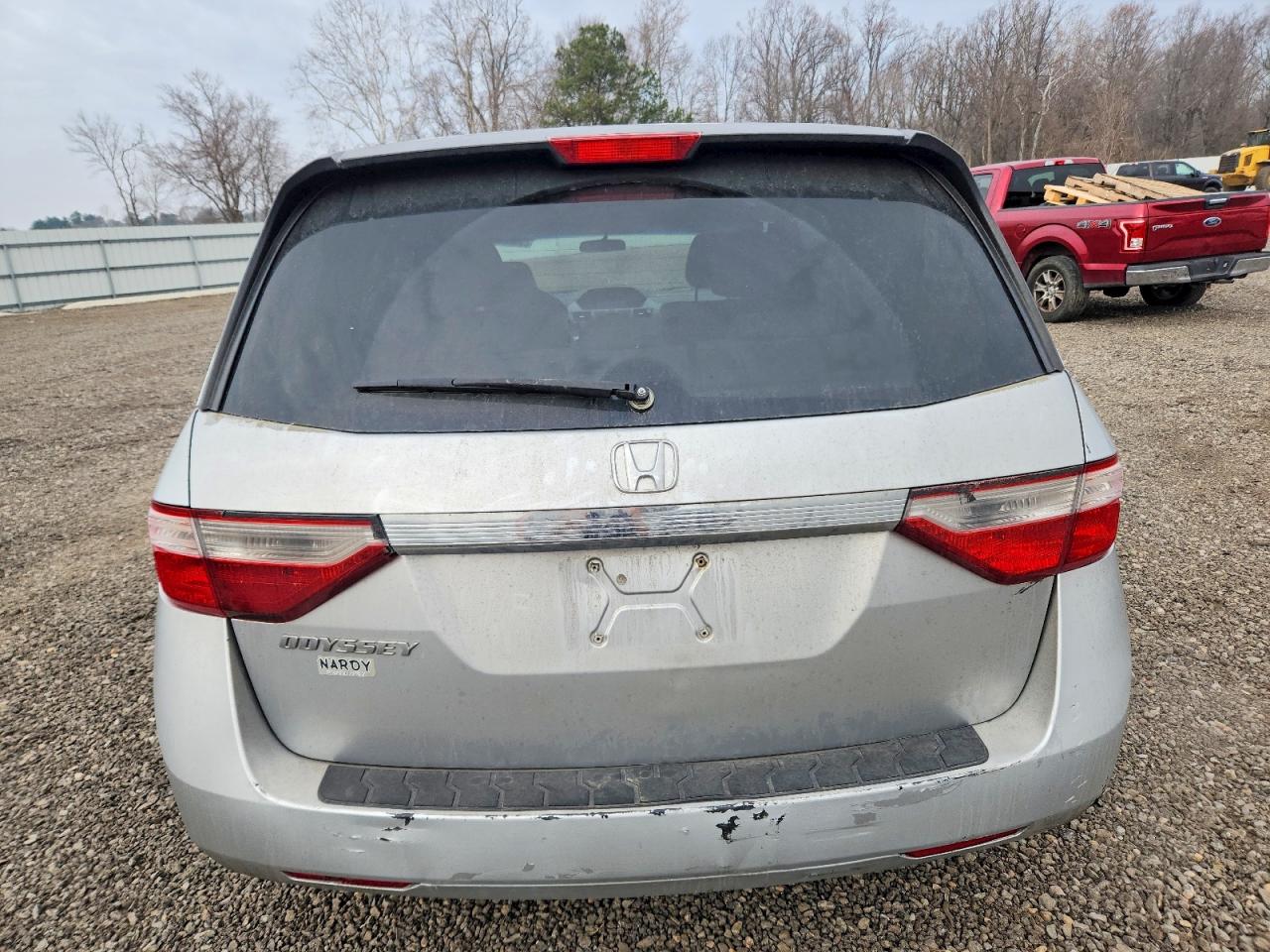 2012 HONDA ODYSSEY LX photo 6