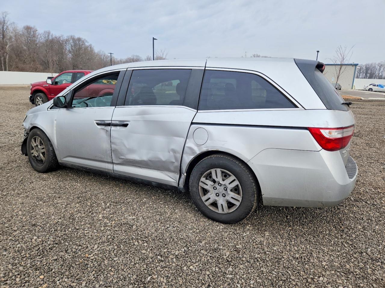 2012 HONDA ODYSSEY LX photo 2