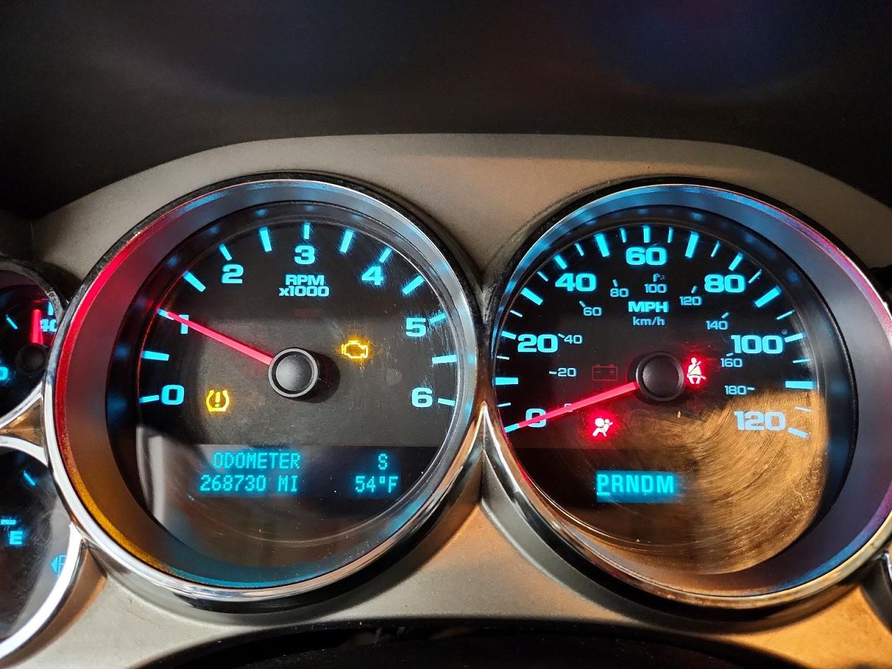 2010 CHEVROLET SILVERADO K1500 LT photo 9