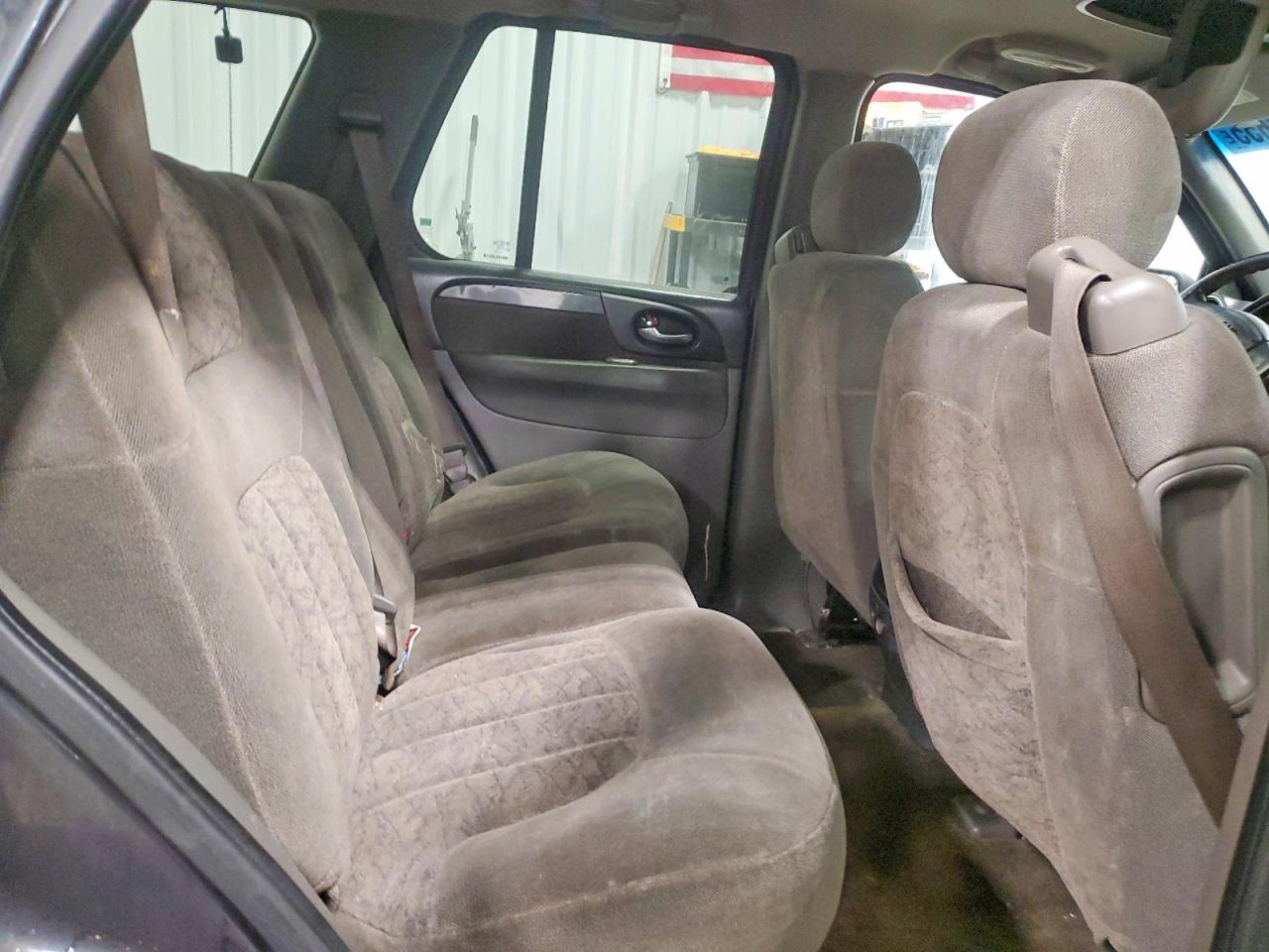 2003 GMC ENVOY photo 11