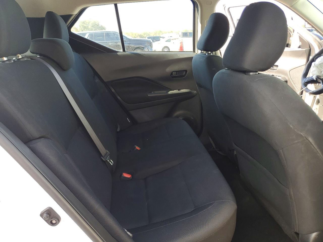 2023 NISSAN KICKS S photo 11