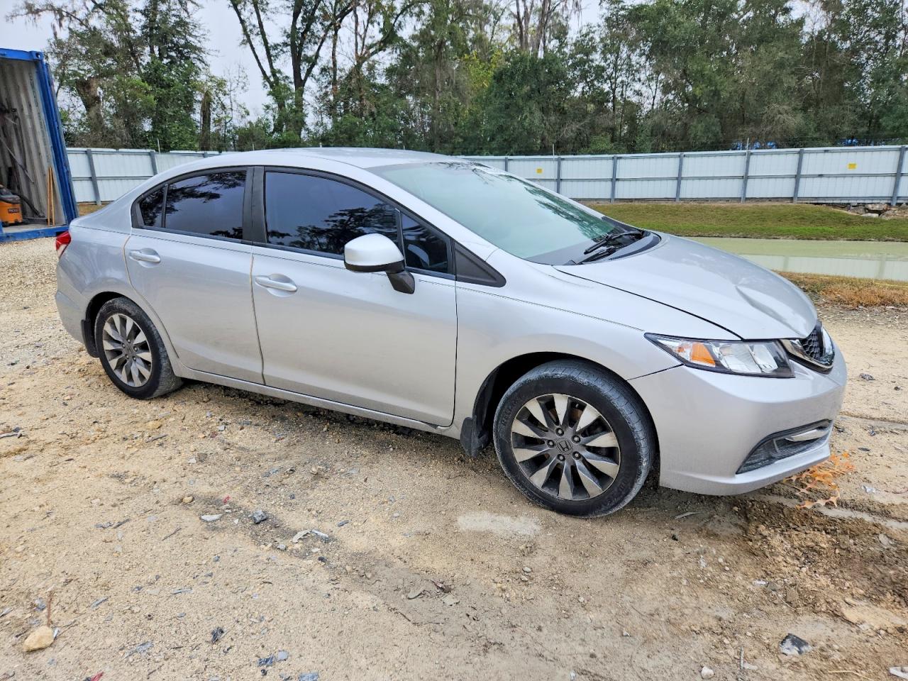 2013 HONDA CIVIC LX photo 4