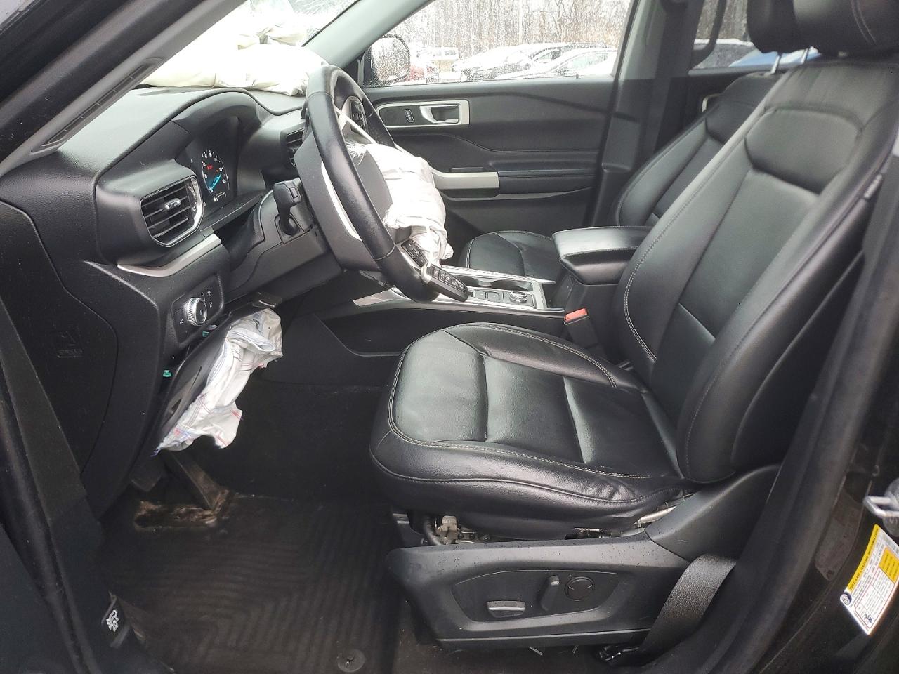 2020 FORD EXPLORER XLT photo 7