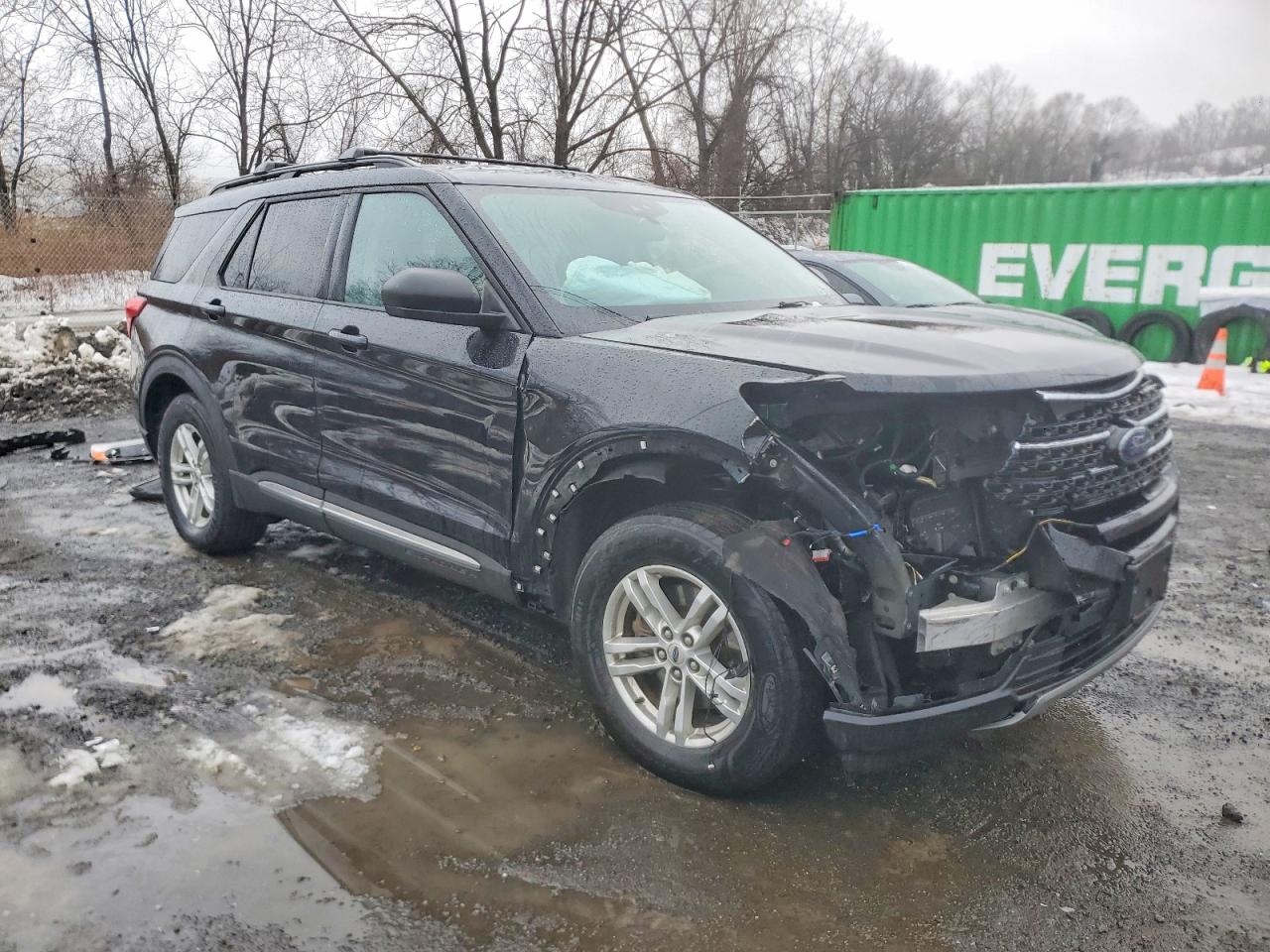 2020 FORD EXPLORER XLT photo 4